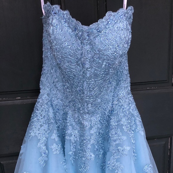 Fall/winter 2019 Sherri Hill Metallic lace Sz 4 - Picture 2 of 4